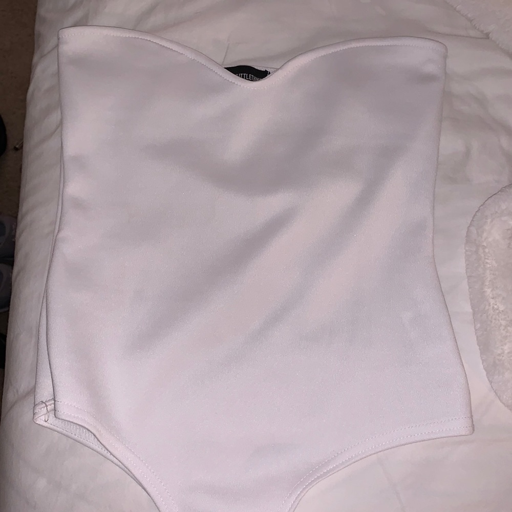 PrettyLittleThing white bodysuit, heart neckline